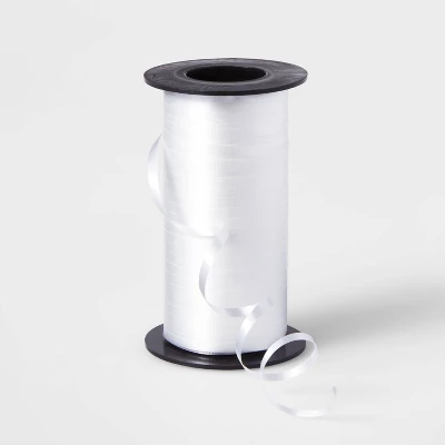 3/16" Christmas Curl Ribbon 1050' - Wondershop™ 5 3/16" Christmas Curl Ribbon 1050' - Wondershop™ - Image 5