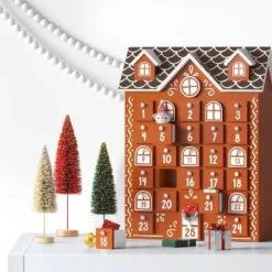 Christmas Gingerbread House Countdown - Wondershop™
