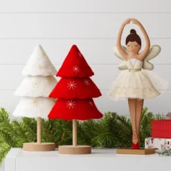 12" Christmas Three Layered Round Felt Tree Decor - Wondershop™