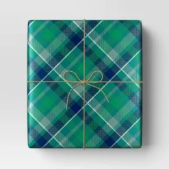 40" 125 Sq Ft Christmas Roll Wrap Green/Blue Plaid - Wondershop™