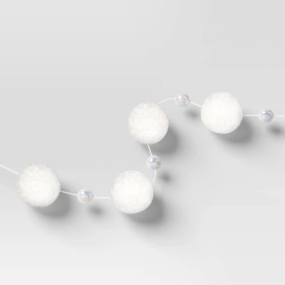 6' Christmas Pom Pom And Bead Garland White - Wondershop™ 2 6' Christmas Pom Pom And Bead Garland White - Wondershop™ - Image 2